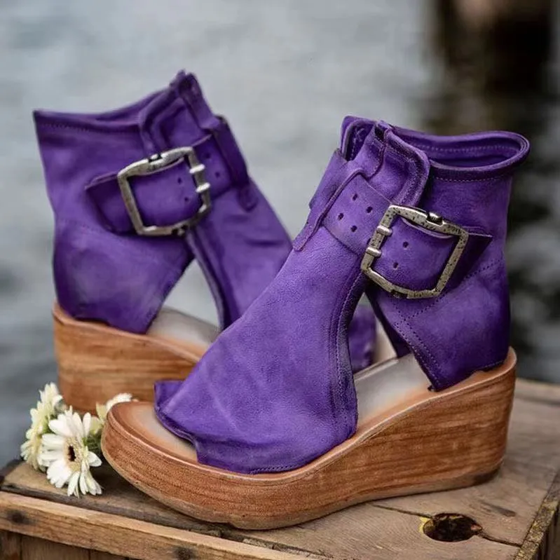 Marlyn - Women's open-toe wedge sandals with a retro-style buckle