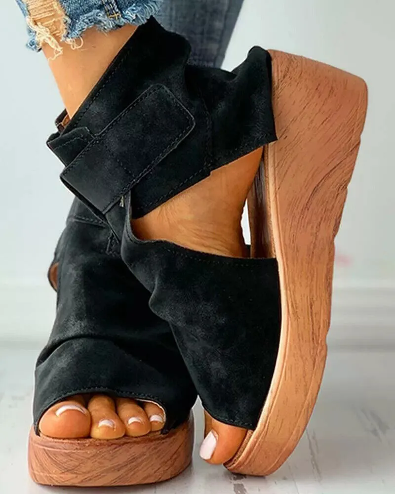 Marlyn - Women's open-toe wedge sandals with a retro-style buckle